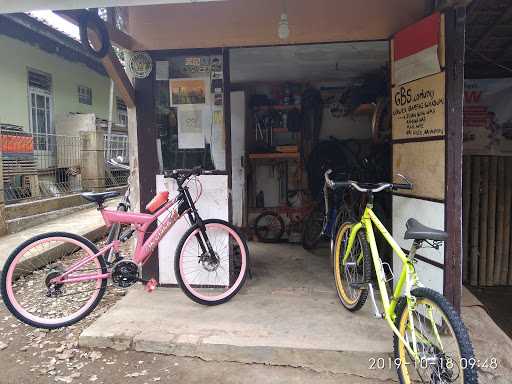 Saung Kisundatea 1