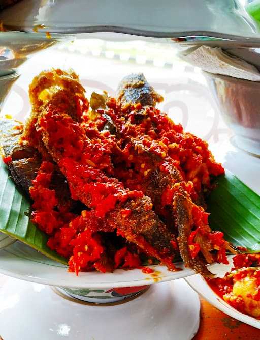 Masakan Padang Nasi Lapau 3