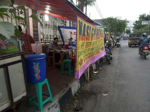 Nasi Goreng & Pecel Lele Lp 7