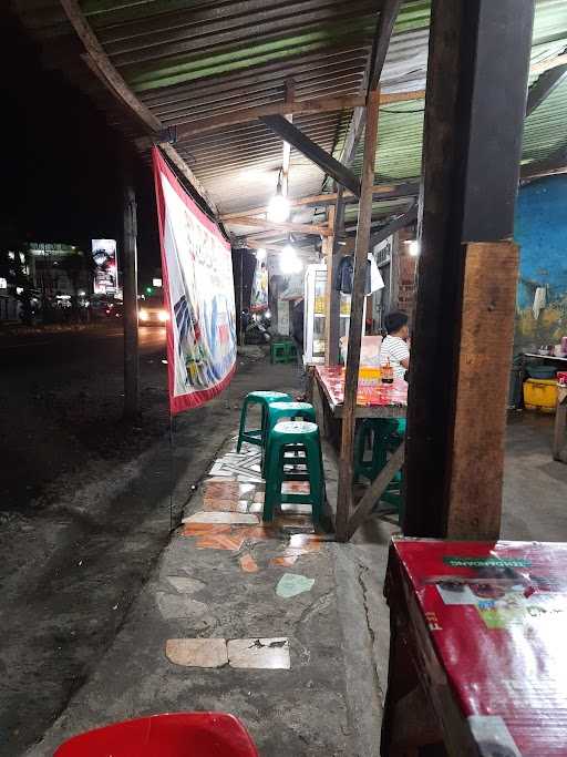 Pecel Lele Lamongan 9