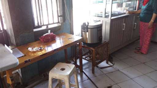 Warung Nasi Ibu Esih 7