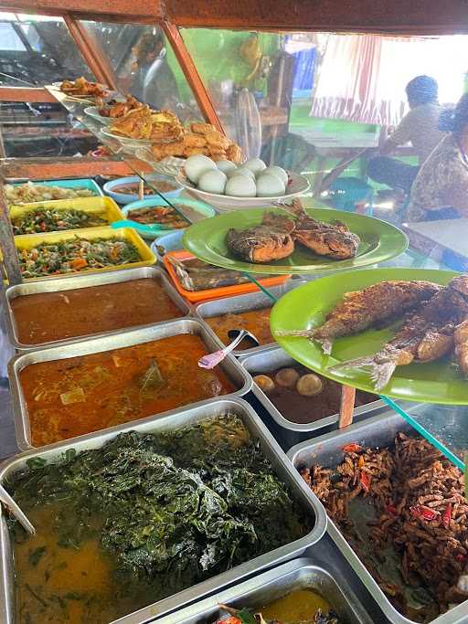 Warung Makan Mak Larti 2