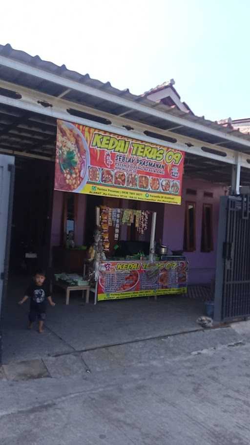 Kedai Teras 09 8