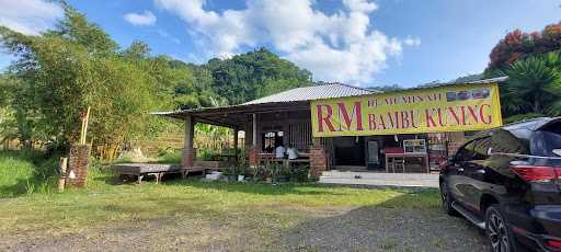 Rumah Makan Bambu Kuning 8