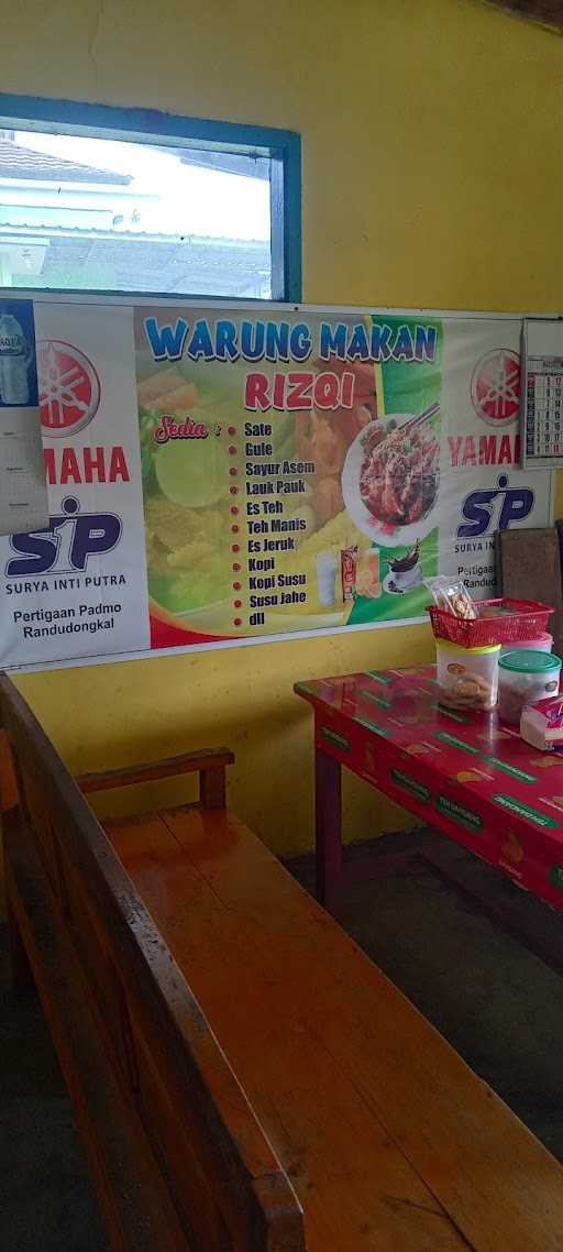 Warung Makan Rizqi 6