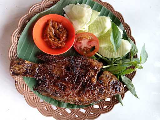 Ayam Goreng Bu Hartin Driyan 7