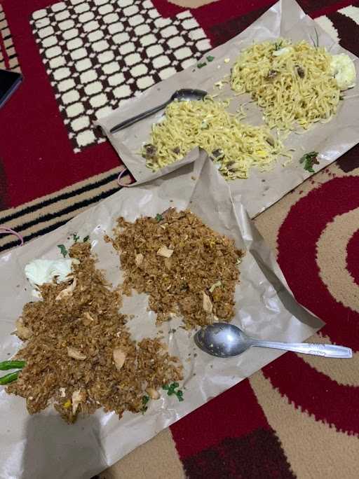 Bakmi Dan Nasi Goreng Bapak Tumijo 3