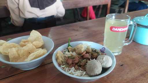 Bakso & Mie Ayam Kelana Muda 5