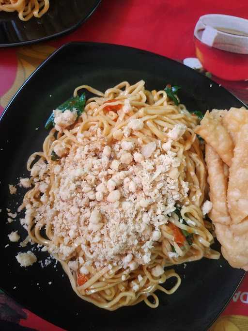 Mie Ngooweeh 9