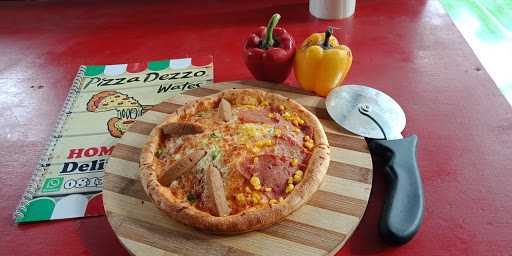 Pizza Dezzo Wates 9