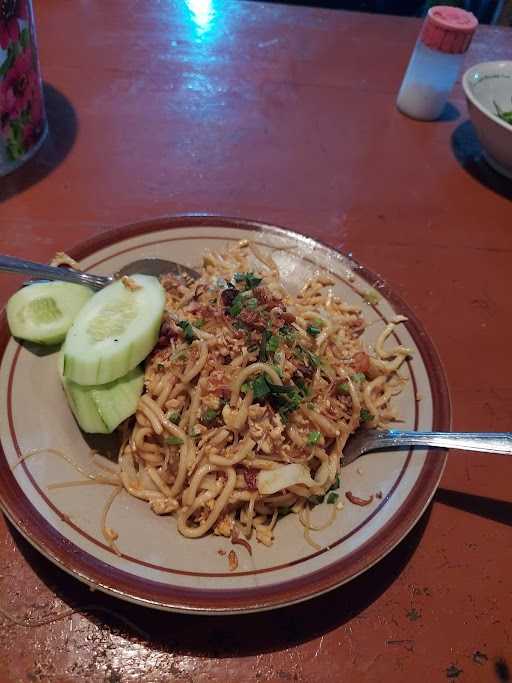 Warung Bakmie Nongko Doyong 10