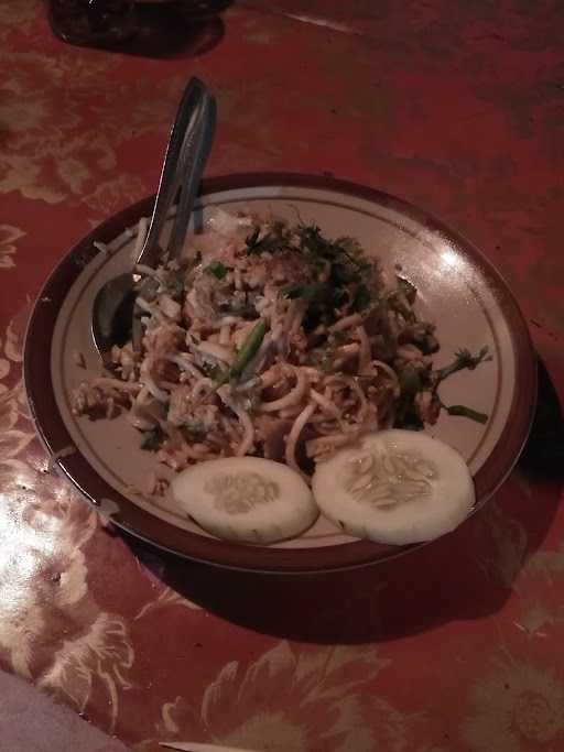 Warung Bakmie Nongko Doyong 9