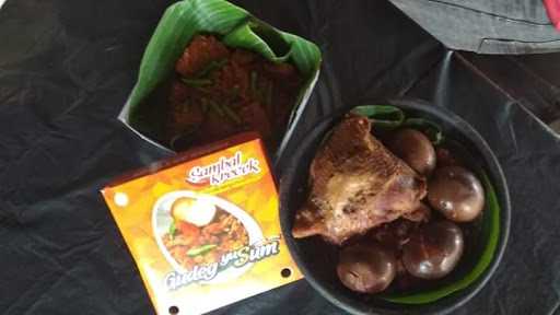 Warung Makan Gudeg Yu Sum 5