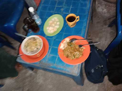 Warung Mie Aceh & Asians Food 1