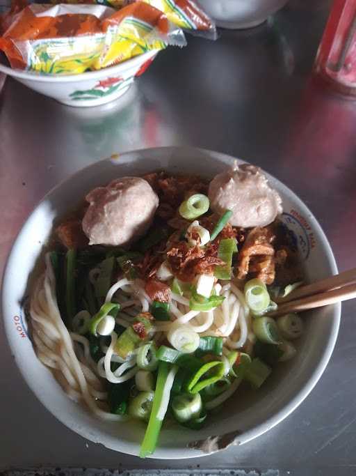 Bakso & Es Teler H.Kumis 4