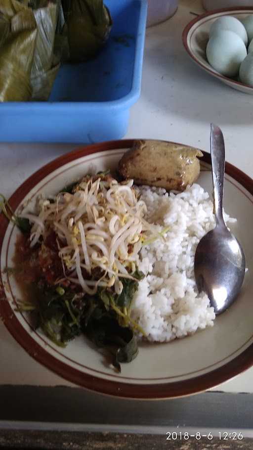 Warung Garang Asem Ayam & Jamur 7