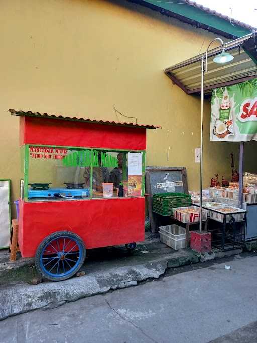 Martabak Manis 9