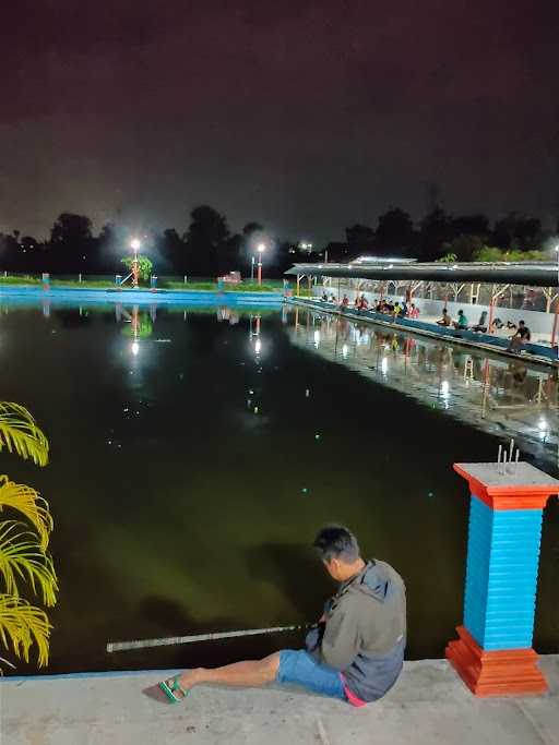 Kolam Pemancingan Dan Taman Kuliner Desa Pasung 5