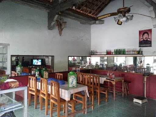 Warung Makan Bu Yati 2