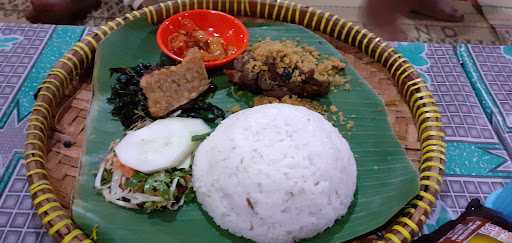 Warung Penyet “Mbok Yoso” 10