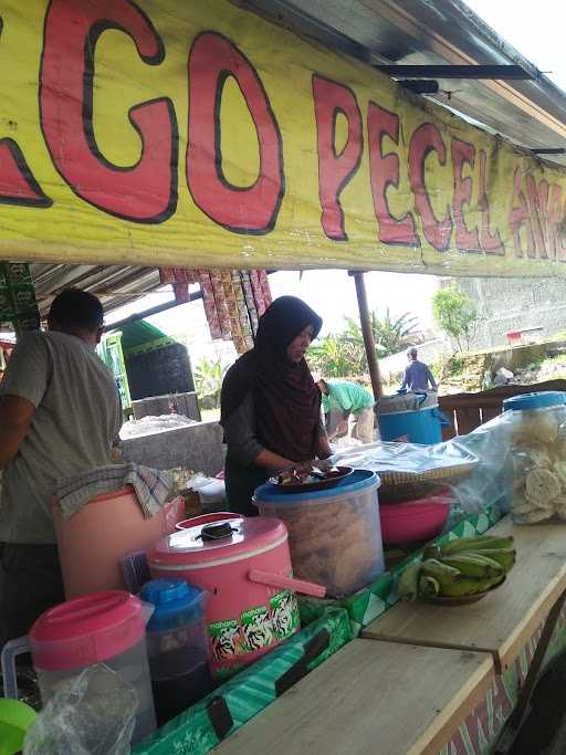 Warung Sego Pecel Jawa Timur Ambar 3