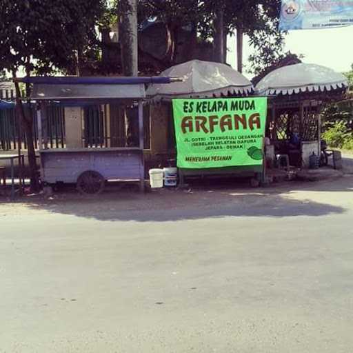 Kafe Es Degan Arfana Welahan 1