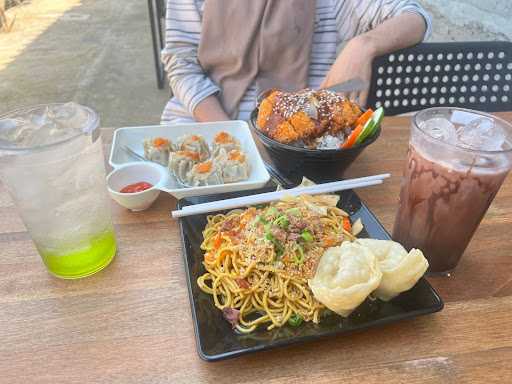 Yummy.Yu Space (Cabang Kalipucang) 1