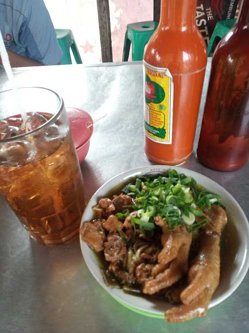 Mie Ayam Ceker Ampera 4