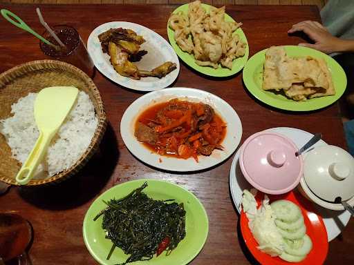 Rumah Makan & Pancingan Kampoeng Rasa 1