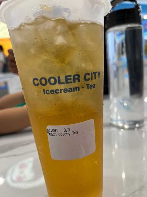 Cooler City Manado 4