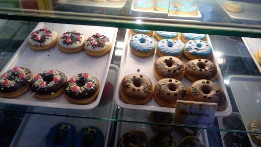 Donat Madu 2