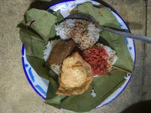 Nasi Jamblang Cahya Sumirat Bu Maya 1