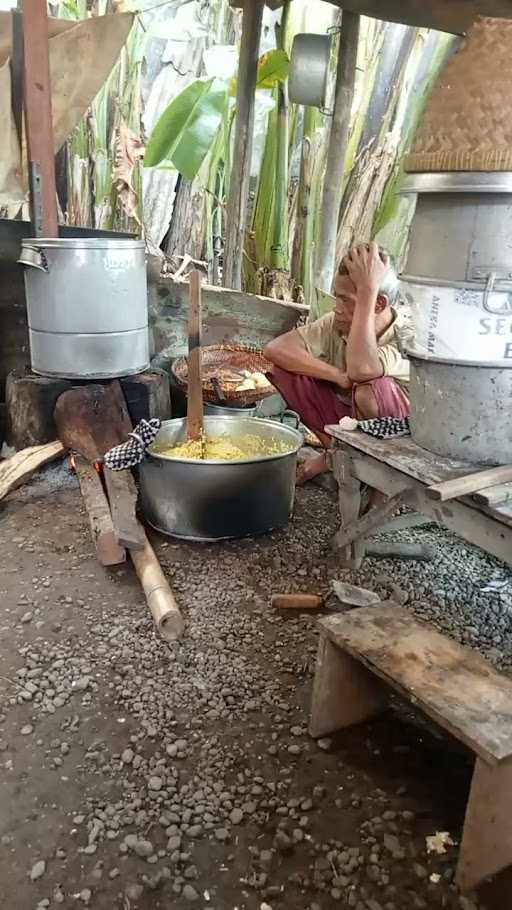 Nasi Kuning Ibu Sana/Bisana 10