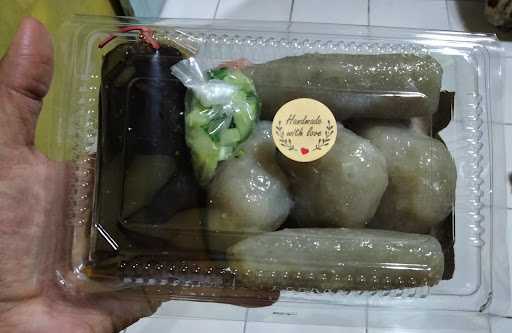 Pempek Palembang Ibu Tami 1