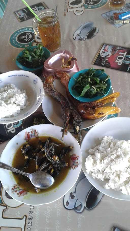 Wr. Makan Bebek Goreng Budiah 93 3