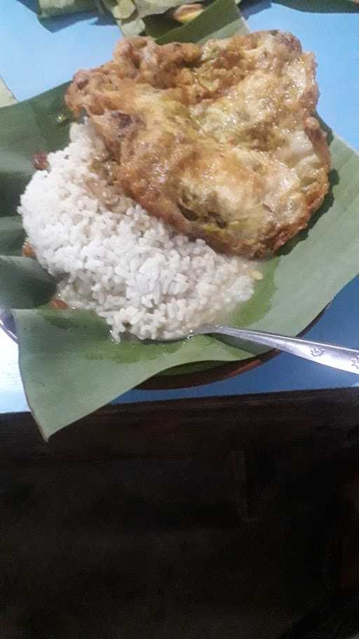 Warung Makan Mbah Legi 5