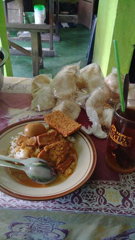 Warung Pecel Semanggi 10