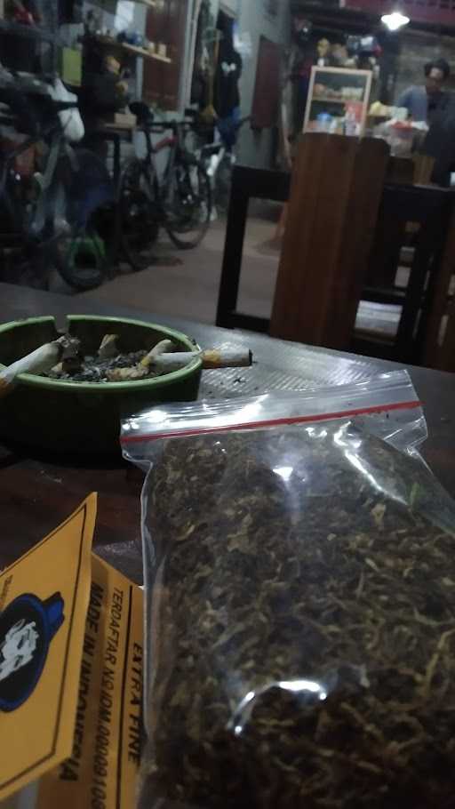 Warung Kopi Wirobrajan 5