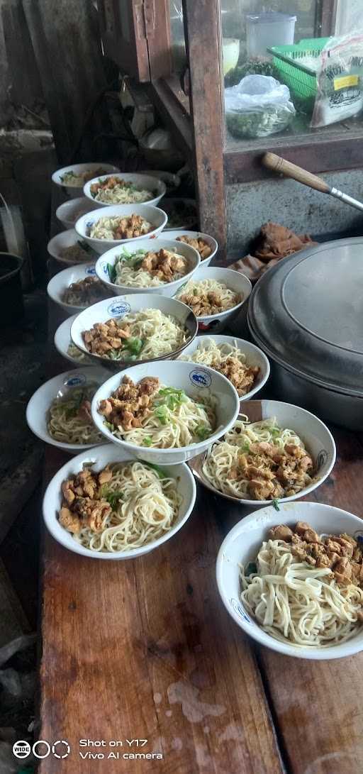 Bakso & Mie Ayam Putra Barokah 4