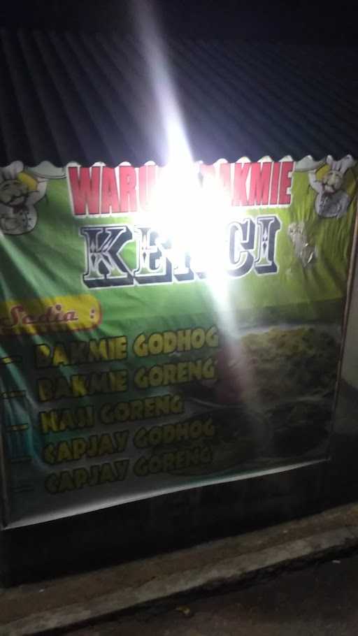 Warung Makan Bakmi Kenci Dapurno 6