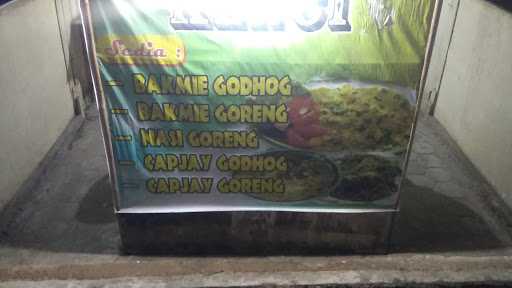 Warung Makan Bakmi Kenci Dapurno 4