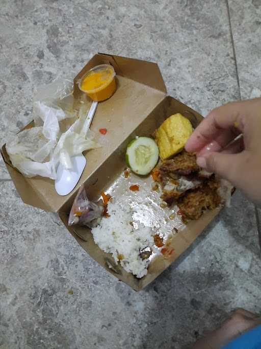 Ayam Bakar Klaska Cabang Wiyung 1