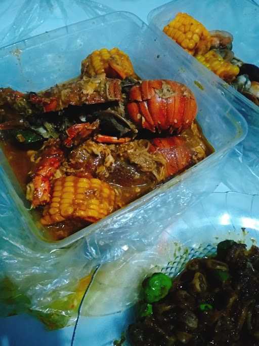 Holy Crabs - Spesial Kepiting Surabaya 7