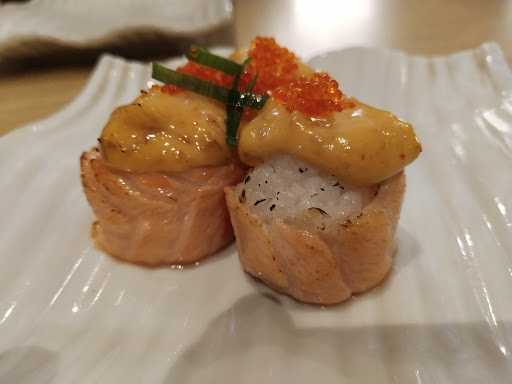 Peco Peco Sushi Royal Square 9