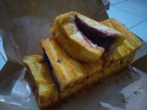 Roti Bakar Bandung 3