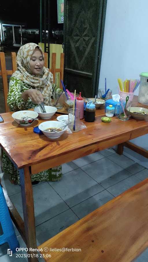 Soto & Mie Ayam Mbah Man 354 5