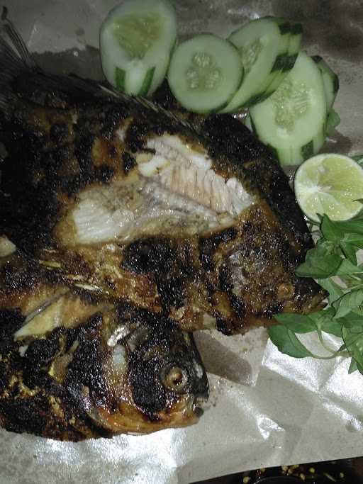 Ikan Bakar Cak Gundul 4