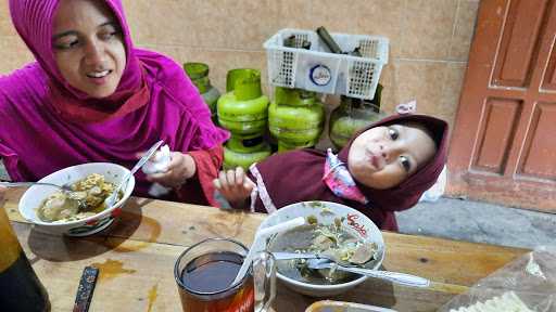 Warung Bakso Solo (Bsd) 9