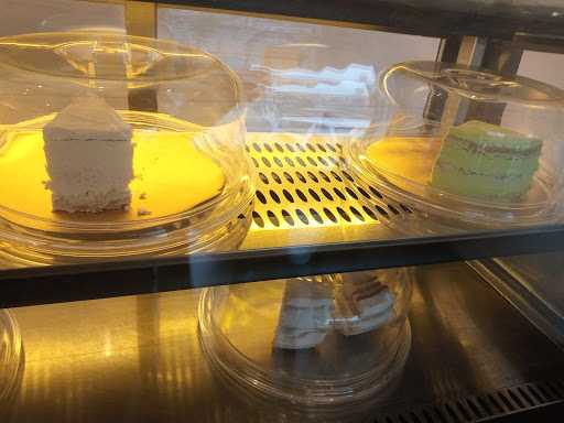 Dulcis Cakes And Treats - Jemursari 2