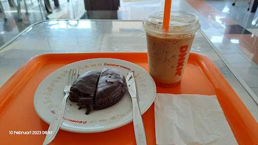 Dunkin' Donuts 10